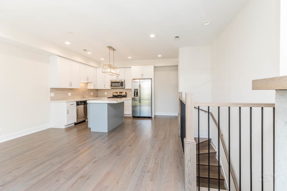 1845 West 21st Place, Unit 3 Chicago, IL 60608 - Photo 14 of 48