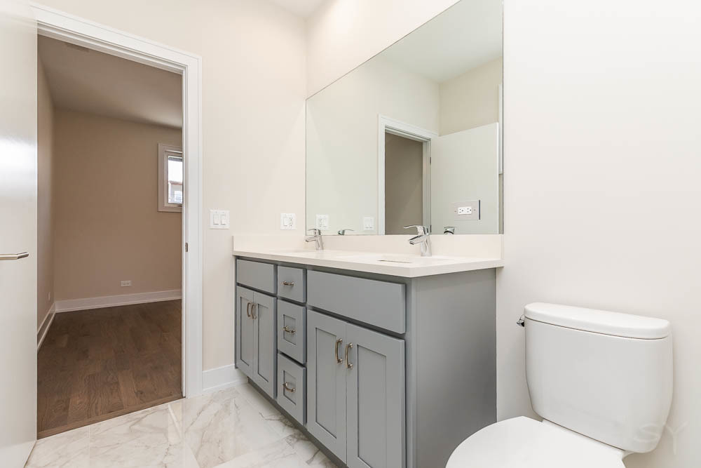 1845 West 21st Place, Unit 3 Chicago, IL 60608 - Photo 24 of 48