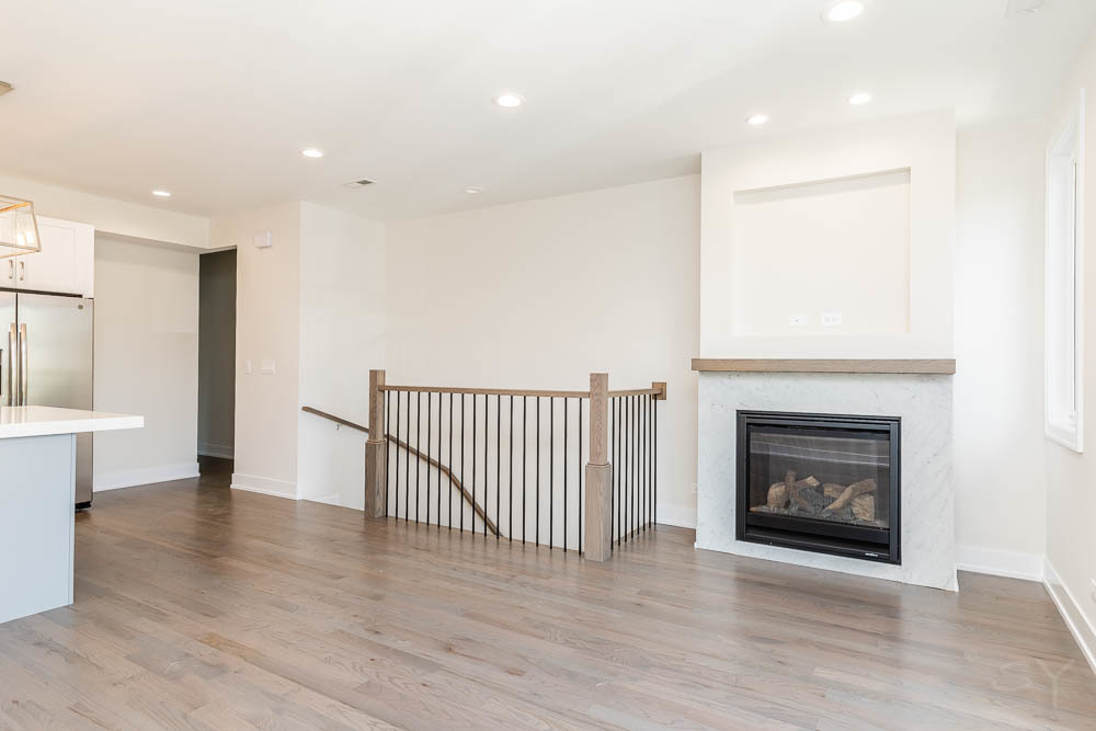 1845 West 21st Place, Unit 3 Chicago, IL 60608 - Photo 4 of 48