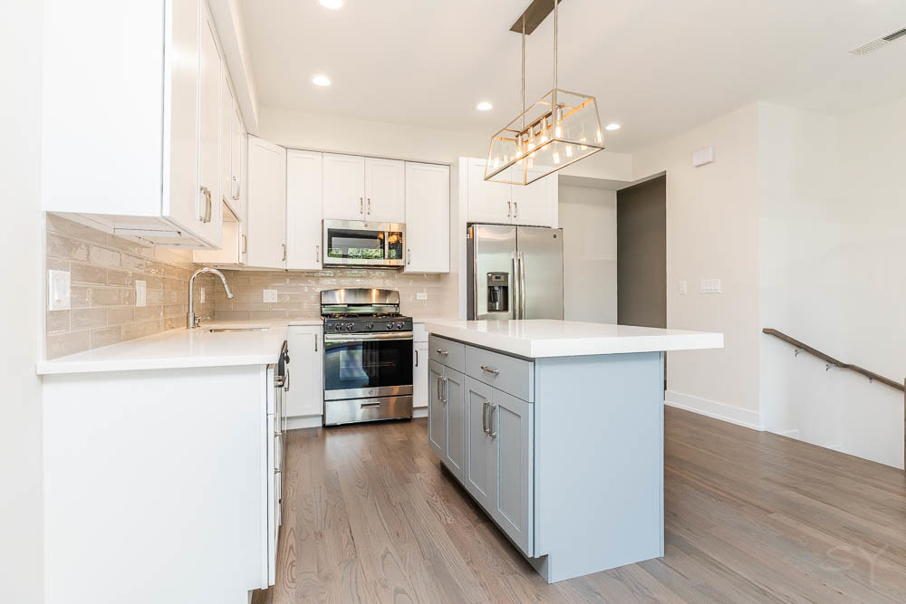 1845 West 21st Place, Unit 3 Chicago, IL 60608 - Photo 8 of 48