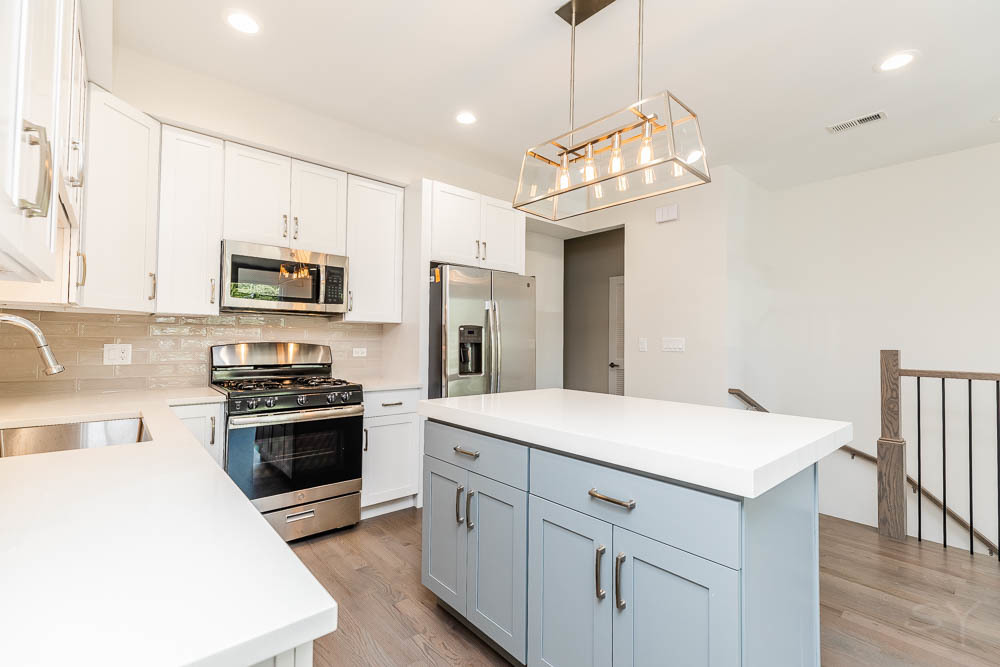 1845 West 21st Place, Unit 3 Chicago, IL 60608 - Photo 9 of 48