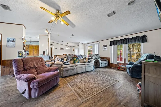 $247,000 | 13181 Northeast 39th Terrace, Anthony, FL 32617