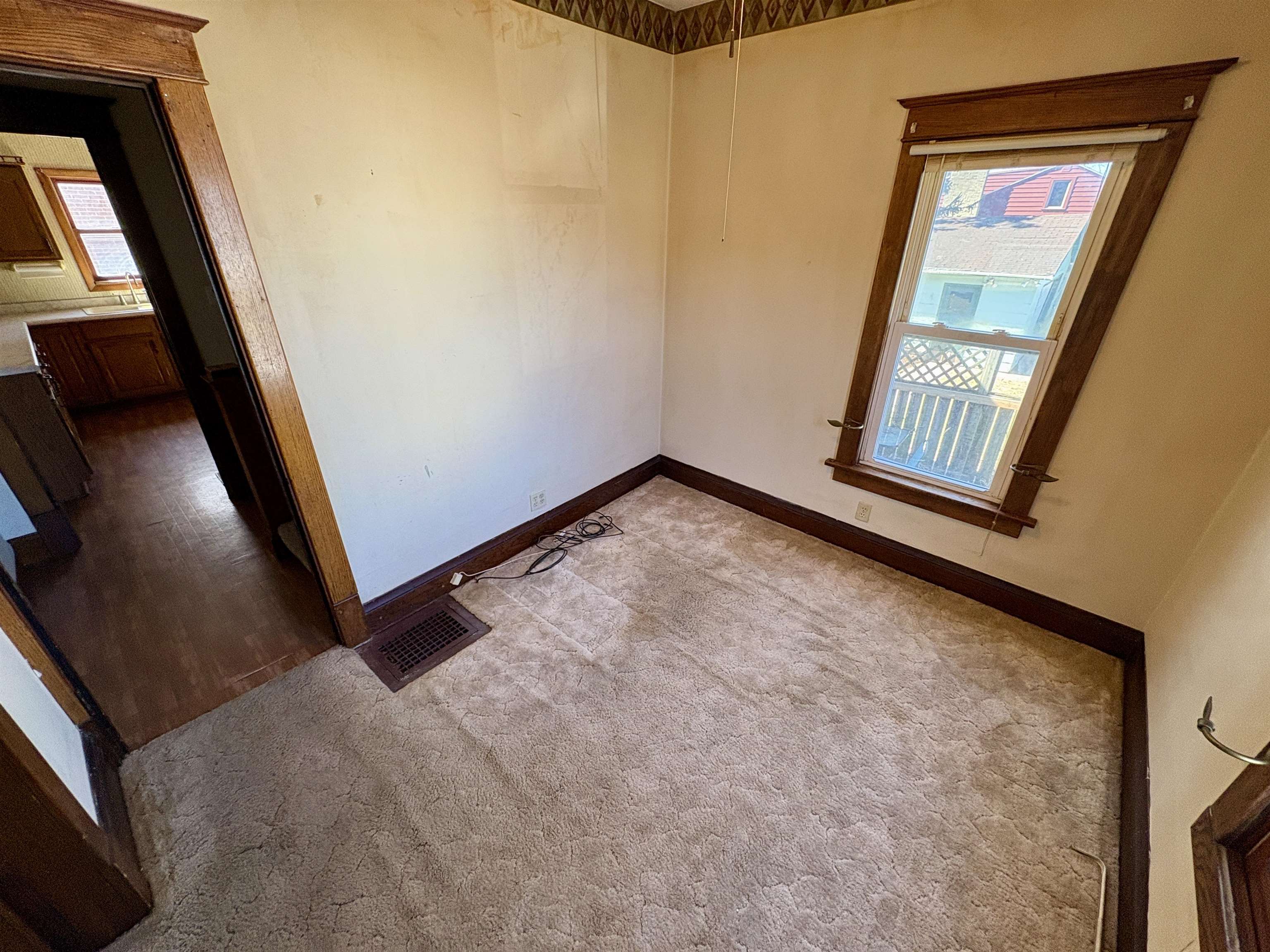 903 13th Avenue Monroe, WI 53566 - Photo 16 of 33