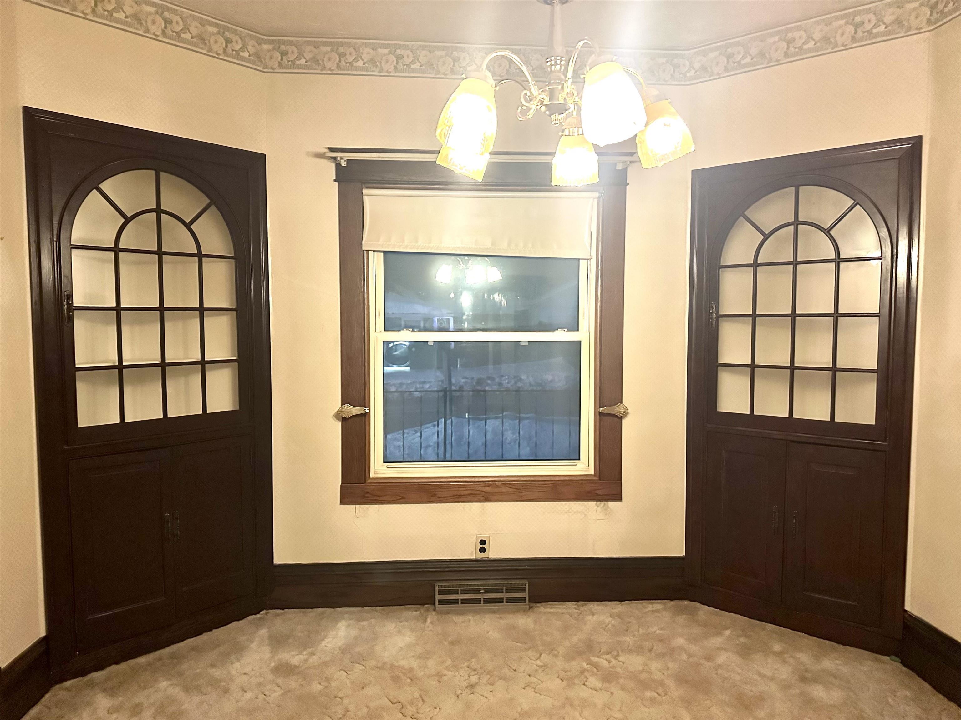 903 13th Avenue Monroe, WI 53566 - Photo 5 of 23