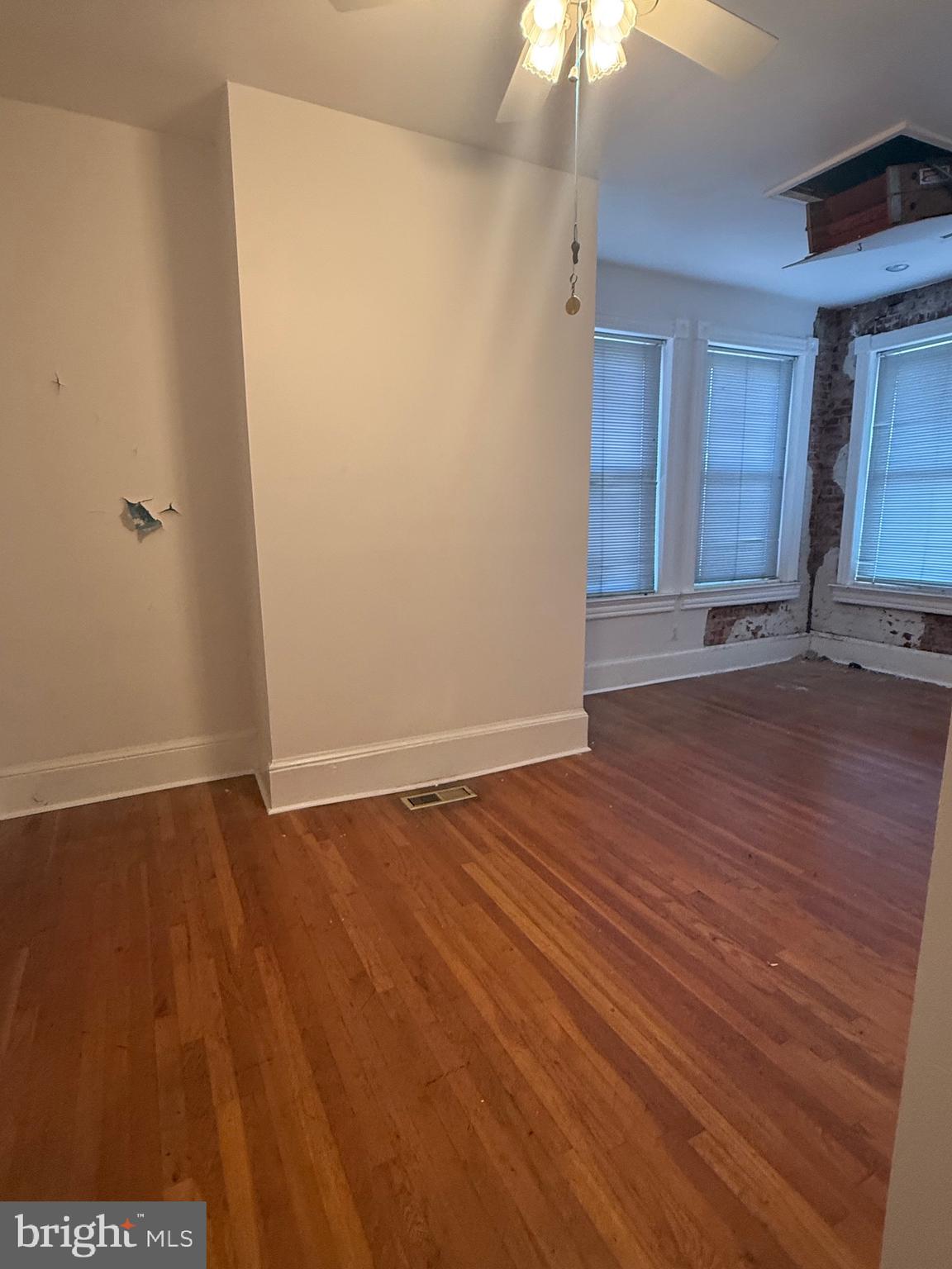 656 6th Street Northeast Washington, DC 20002 - Photo 5 of 30 Gallery Image 5