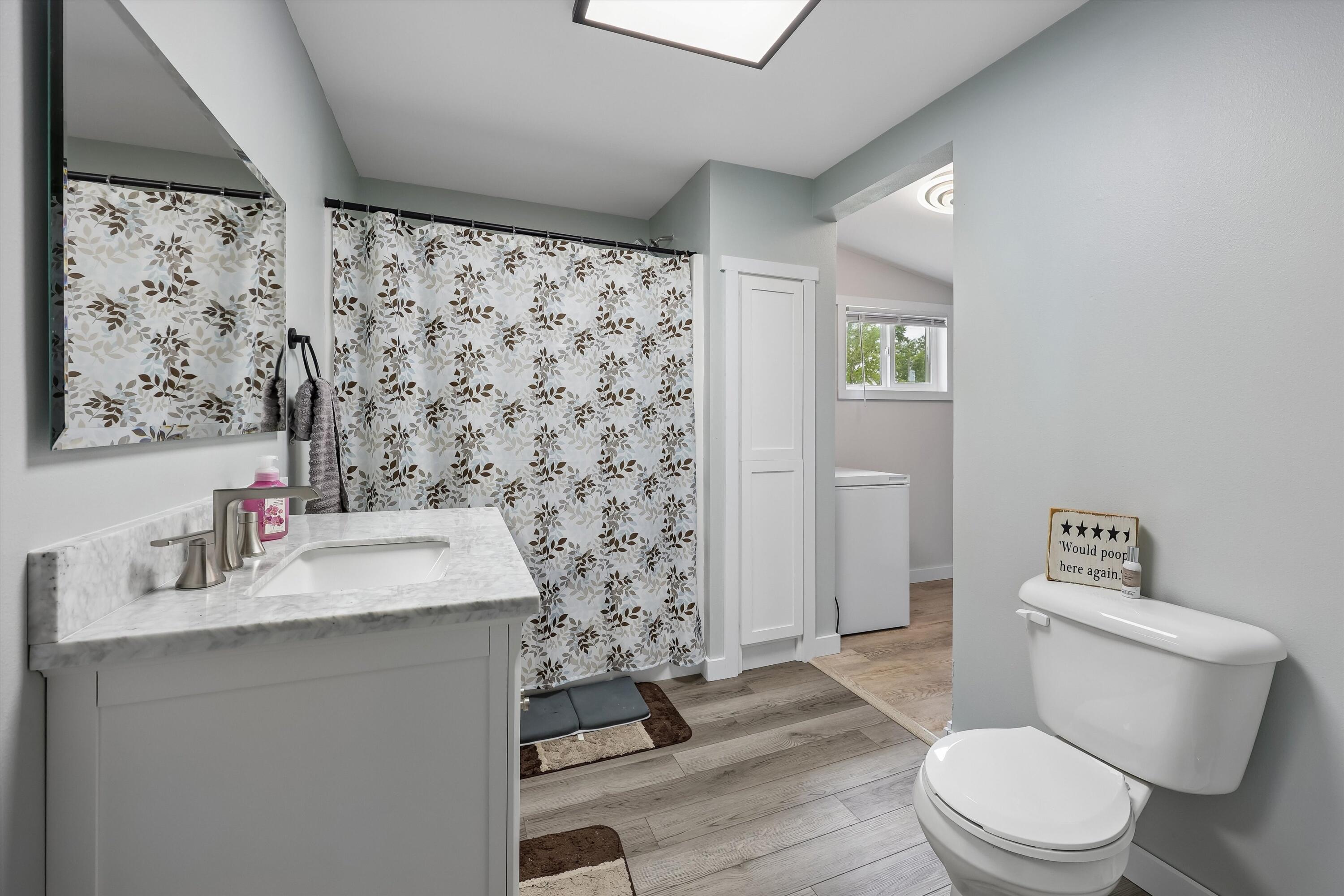 514 Madison Street Boone, IA 50036 - Photo 15 of 23 Primary Bathroom