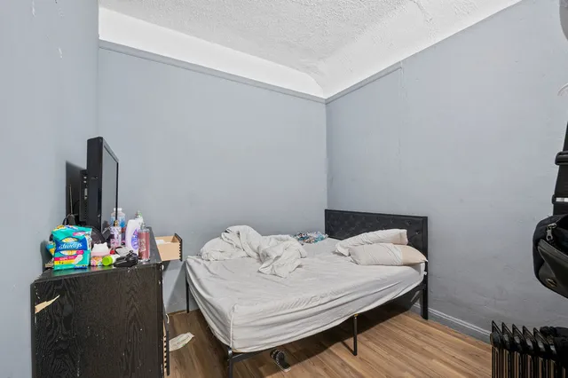 $175,000 | 8420 South Burley Avenue, Chicago, IL 60617