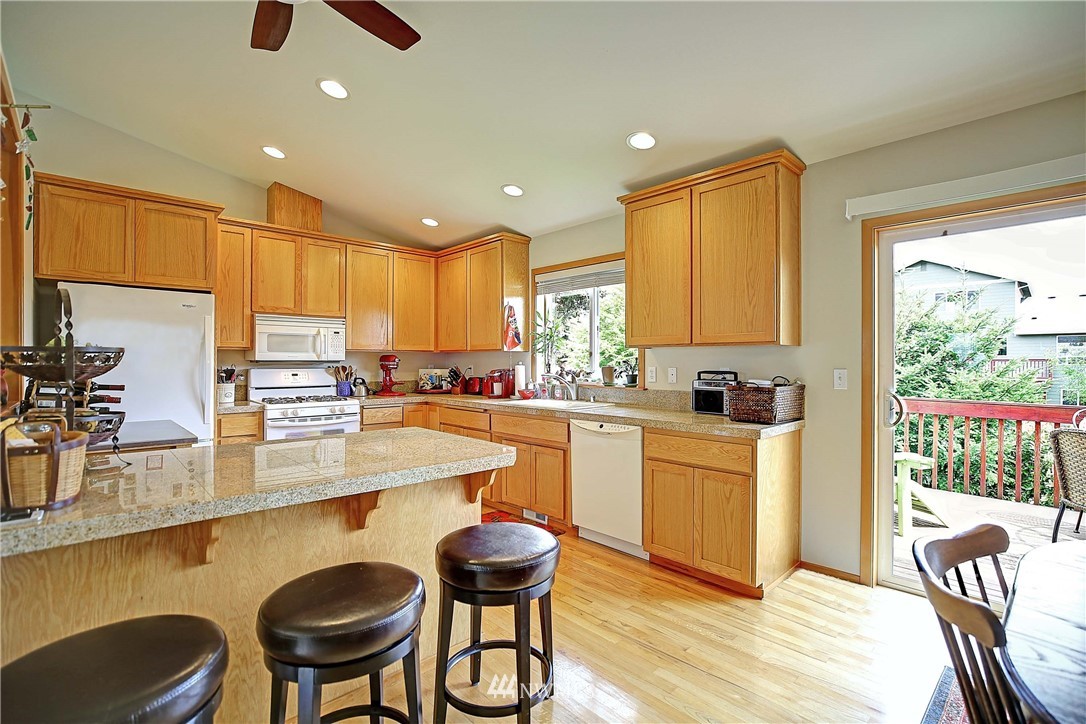 1137 Portage Road Camano Island, WA 98282 - Photo 8 of 24 Gallery Image 8