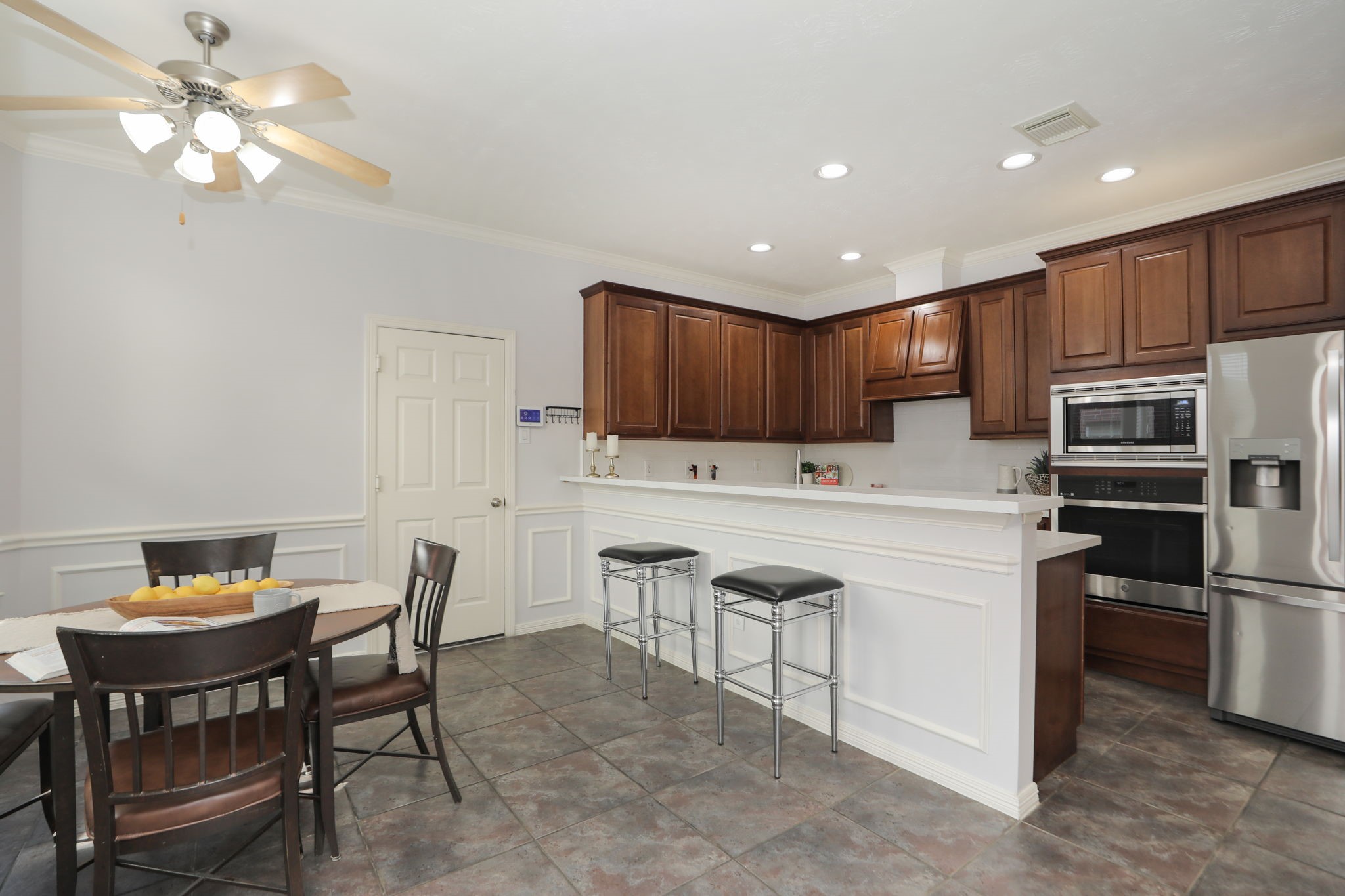 4256 Childress Street Houston, TX 77005 - Photo 15 of 49