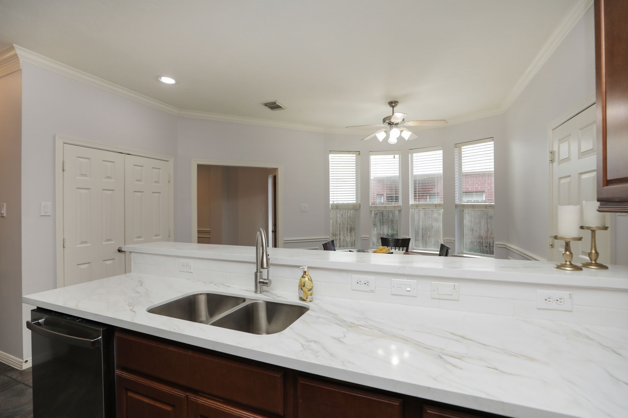 4256 Childress Street Houston, TX 77005 - Photo 24 of 49