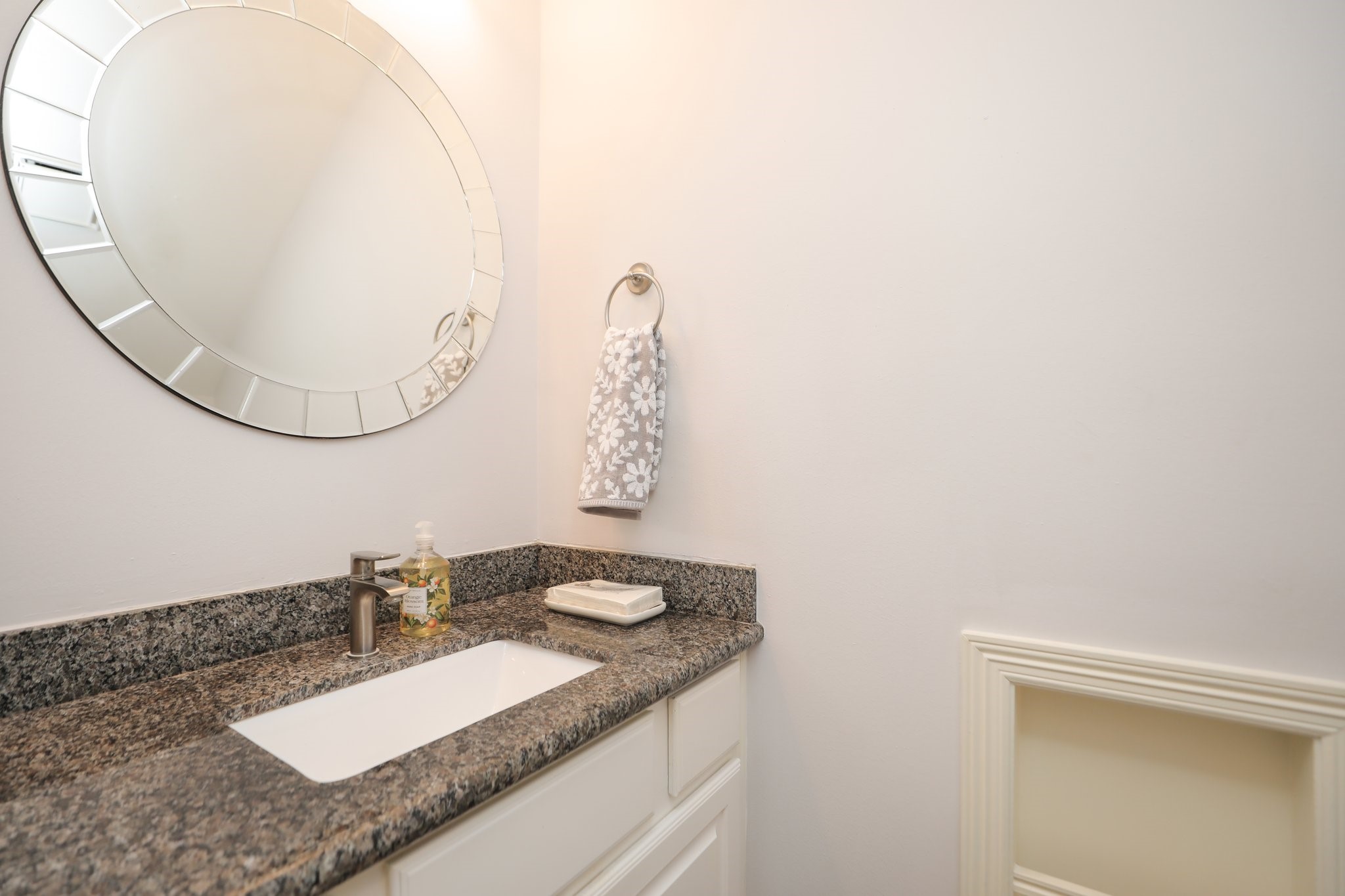 4256 Childress Street Houston, TX 77005 - Photo 26 of 49