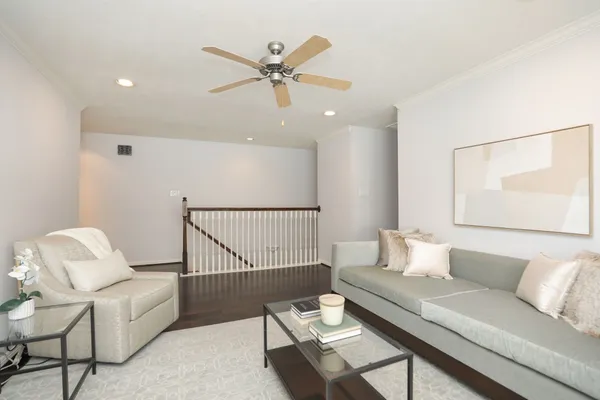 $667,000 | 4256 Childress Street, Houston, TX 77005