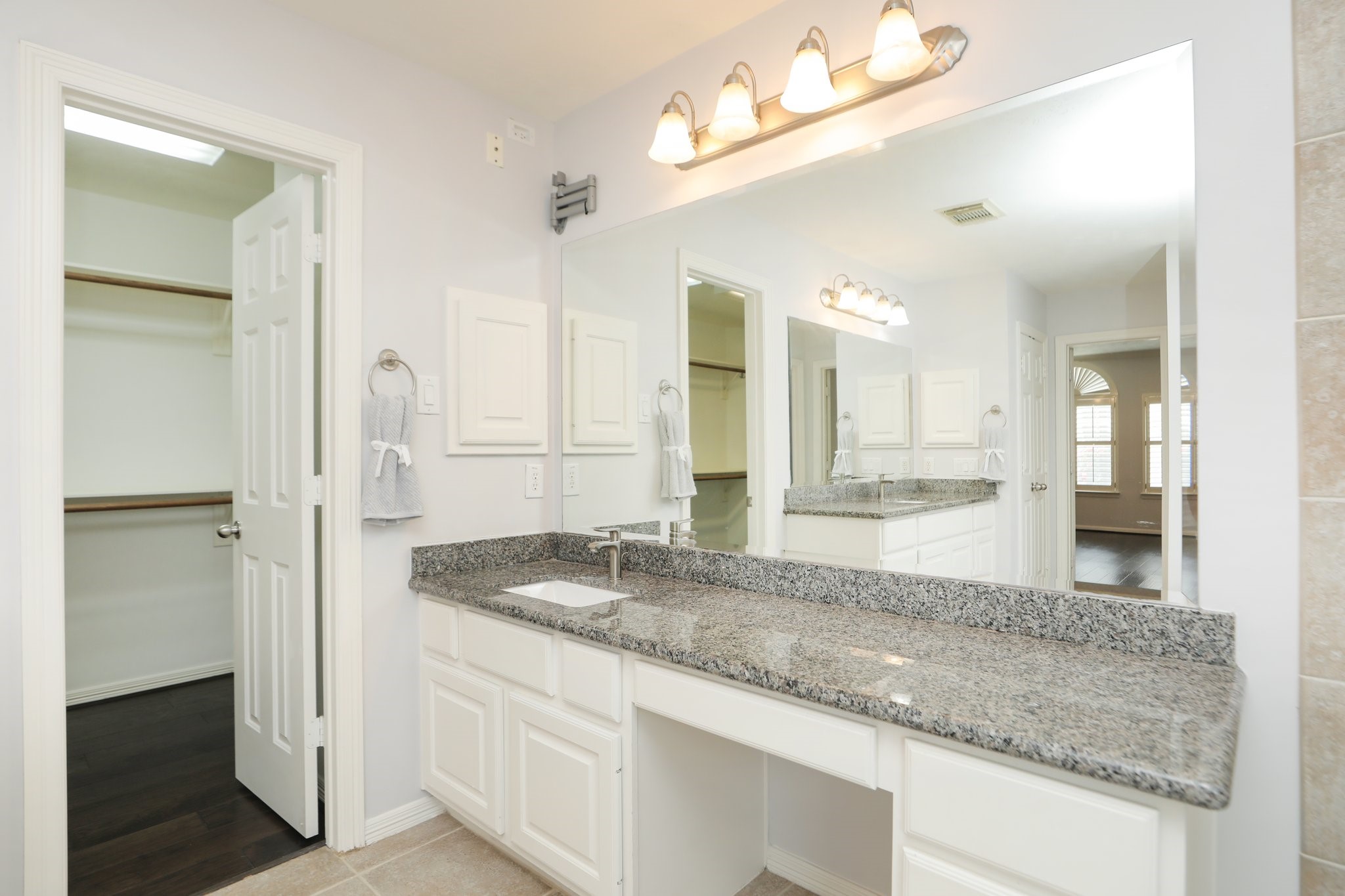 4256 Childress Street Houston, TX 77005 - Photo 38 of 49