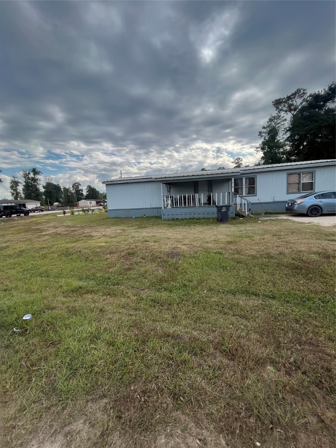 8009 Forest Trace Conroe, TX 77306 - Photo 2 of 16 a view of big yard