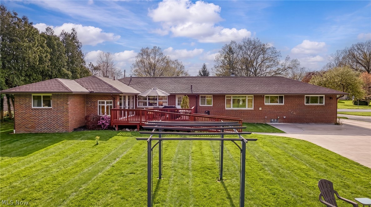 327 South Miller Road Akron, OH 44333 - Photo 41 of 48