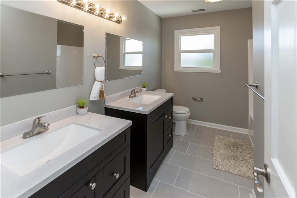 9912 Mapleton Court Fishers, IN 46037 - Photo 18 of 24 Gallery Image 18