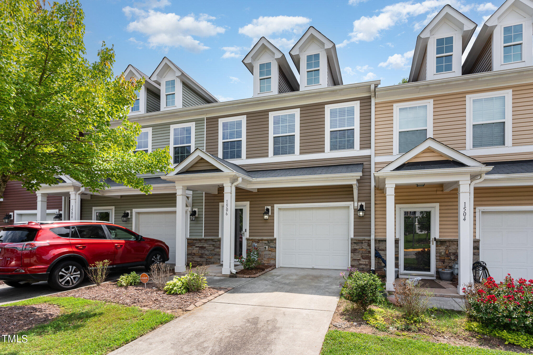 1506 Holly Grove Way Durham, NC 27713 - Photo 3 of 25 Frontage 3