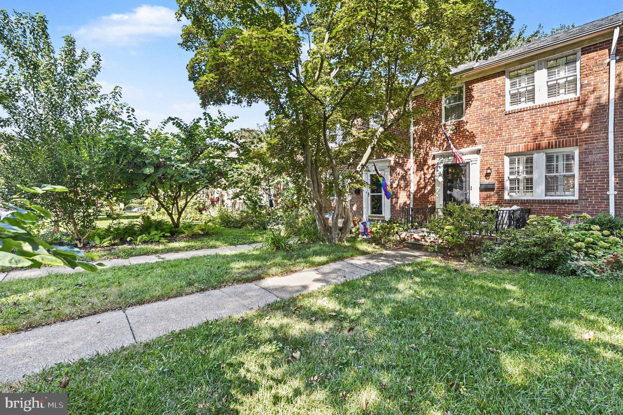 92 Murdock Road Baltimore, MD 21212 - Photo 3 of 27 Gallery Image 3