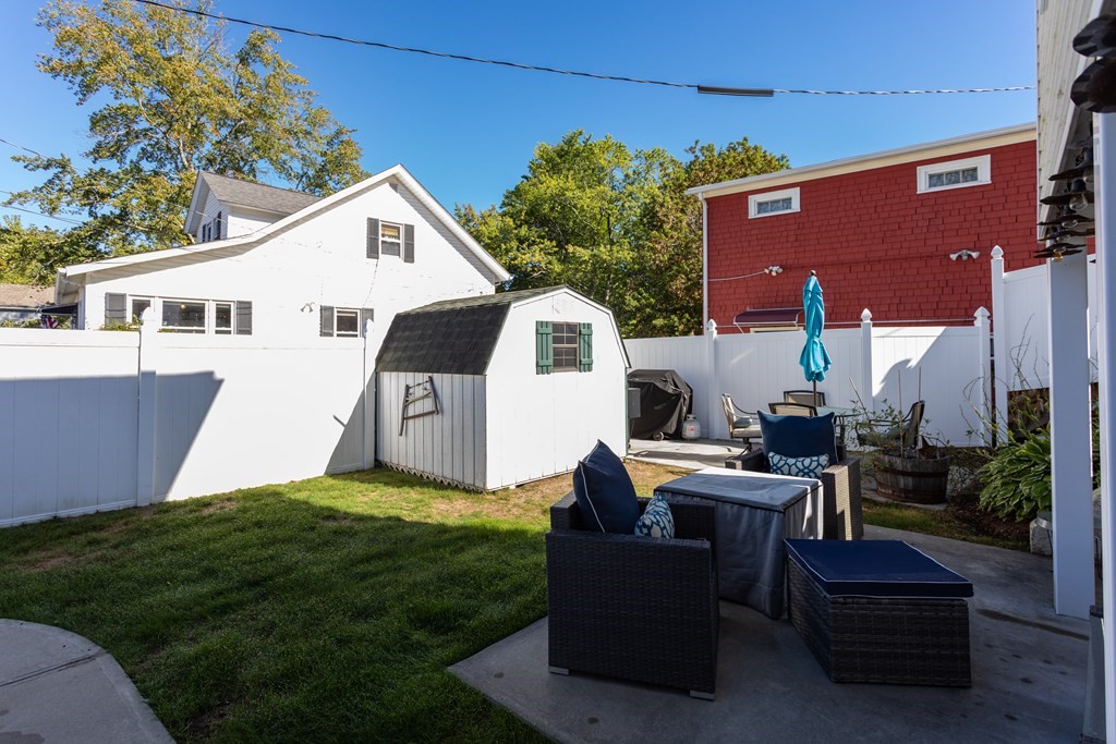 253 Providence Road Northbridge, MA 01588 - Photo 5 of 42 Gallery Image 5