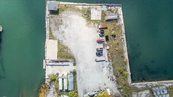 $5,200,000 | 779 North Main Street, Rockland, ME 04841