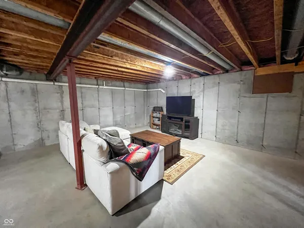 $510,000 | 21126 St Marys Road, Batesville, IN 47006