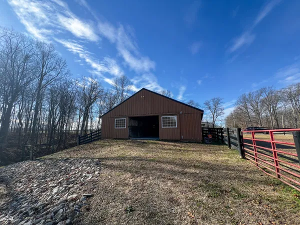 $510,000 | 21126 St Marys Road, Batesville, IN 47006