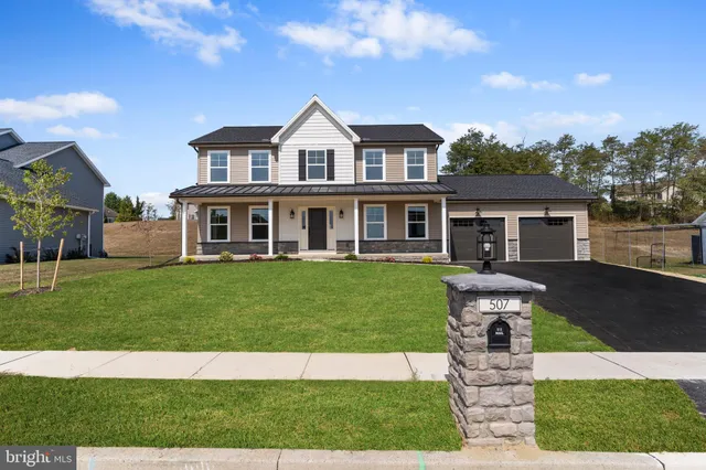 $579,990 | 507 Elm Street, Harrisburg, PA 17112