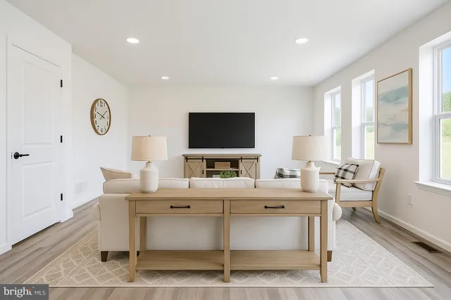 $579,990 | 507 Elm Street, Harrisburg, PA 17112