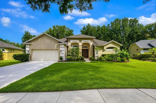 $599,000 | 4916 Willow Ridge Terrace, Valrico, FL 33596