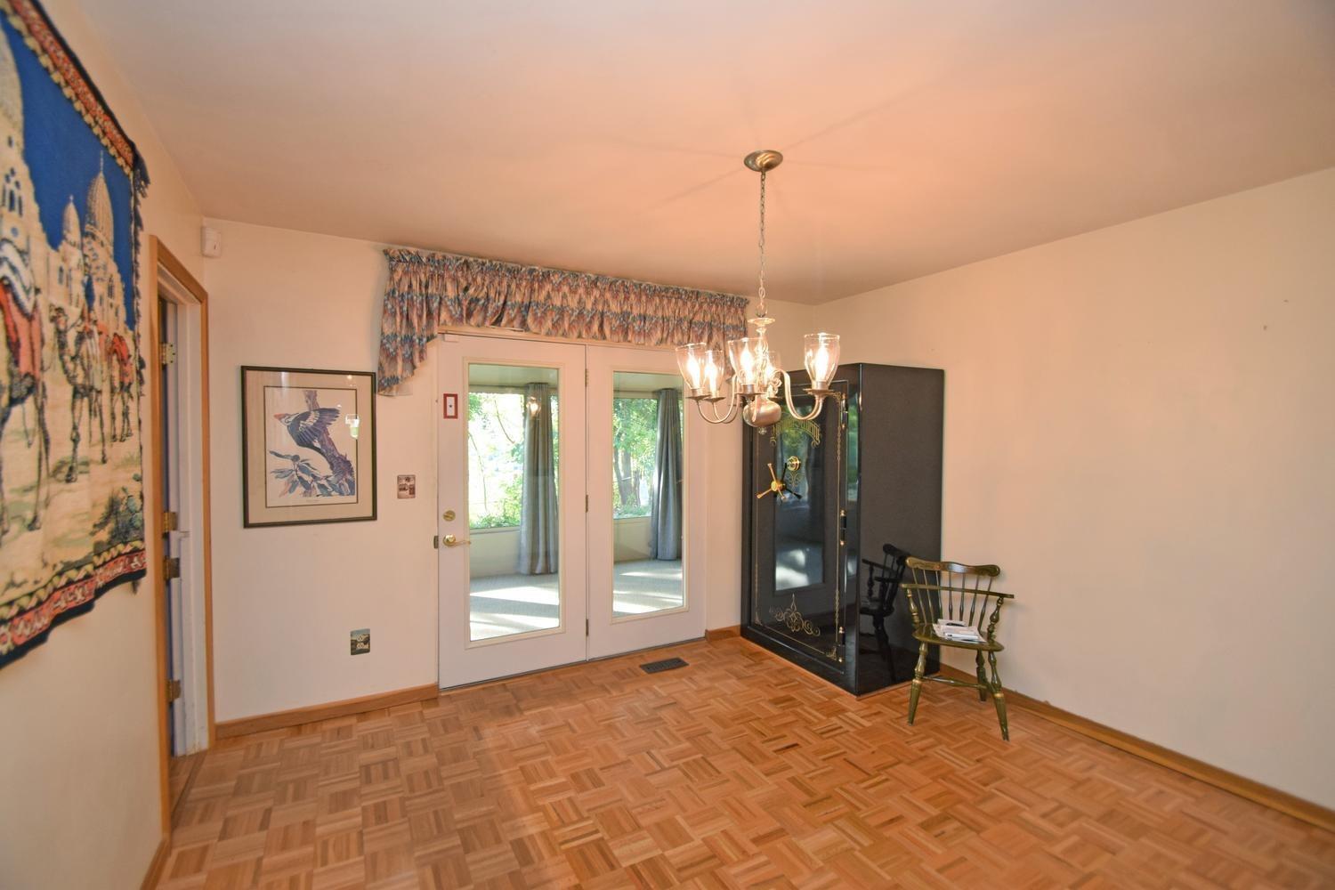 11760 Hanover Road Forest Park, OH 45240 - Photo 6 of 33