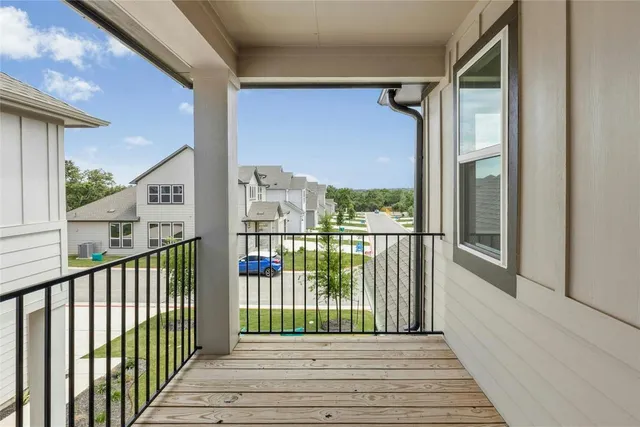 $2,450 | 320 Creek Drive, Unit 302, Dripping Springs, TX 78620