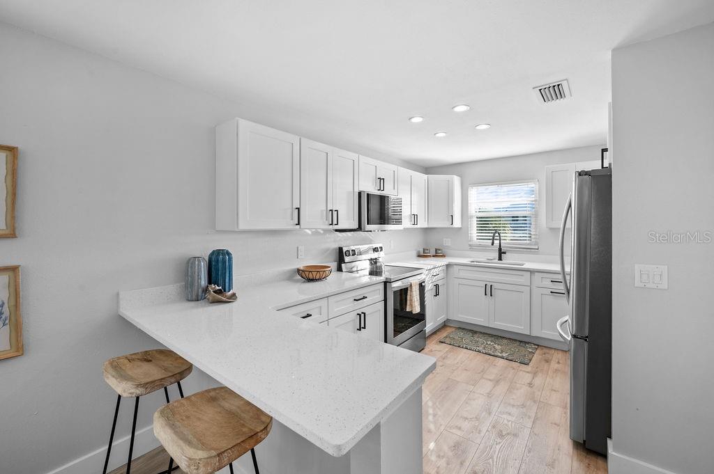 785 Jacaranda Road Anna Maria, FL 34216 - Photo 11 of 50 Gallery Image 11