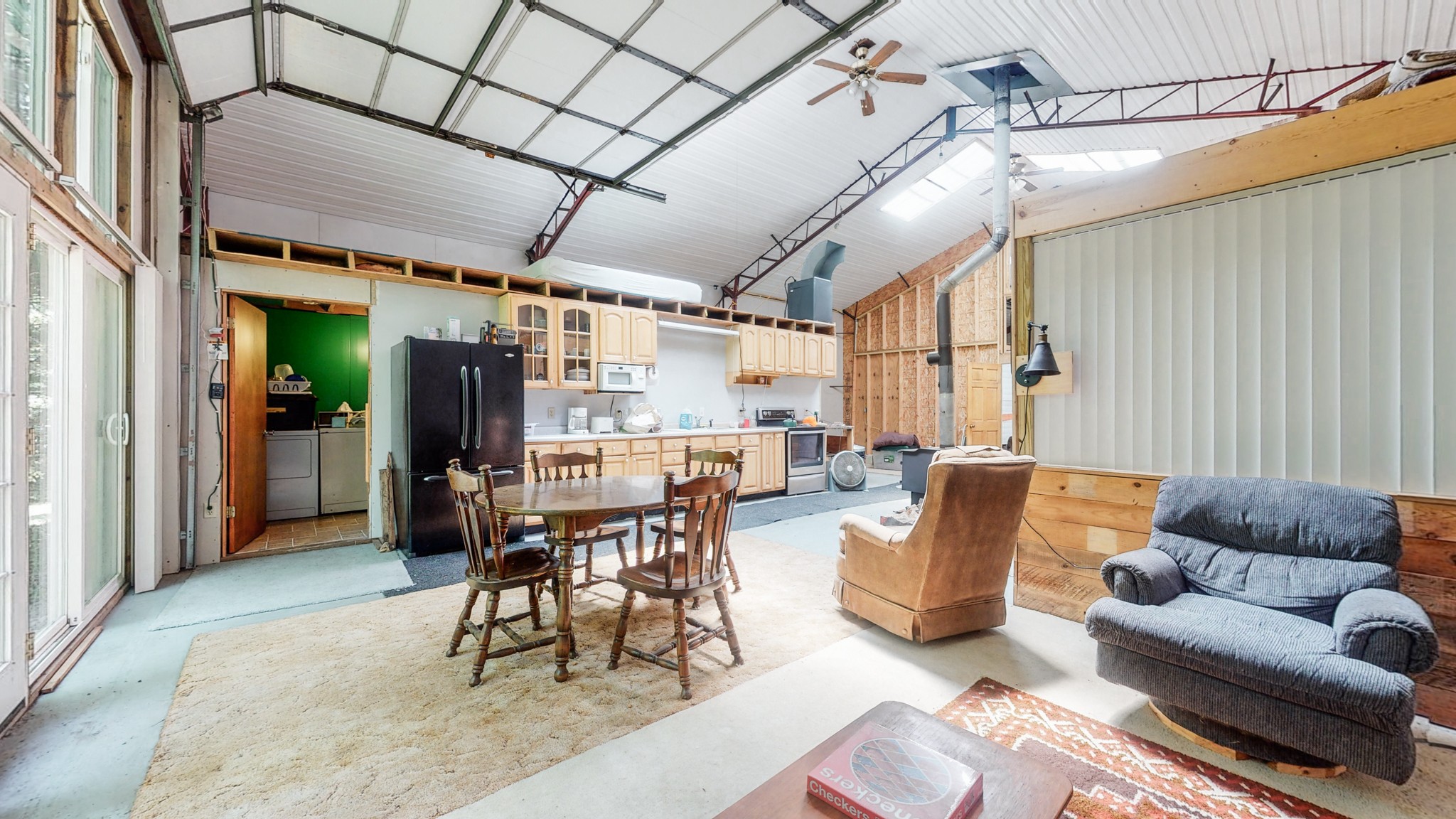 1560 Old Road Dickson, TN 37055 - Photo 17 of 47 Gallery Image 17