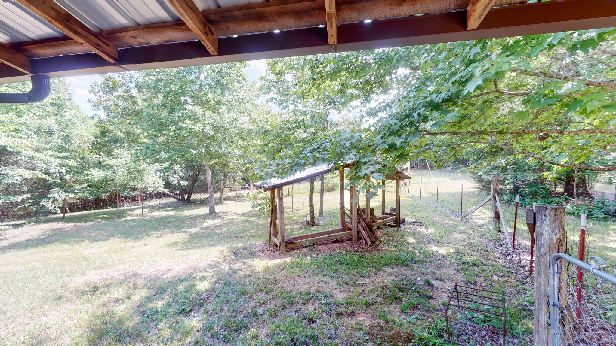 1560 Old Road Dickson, TN 37055 - Photo 5 of 47 Gallery Image 5