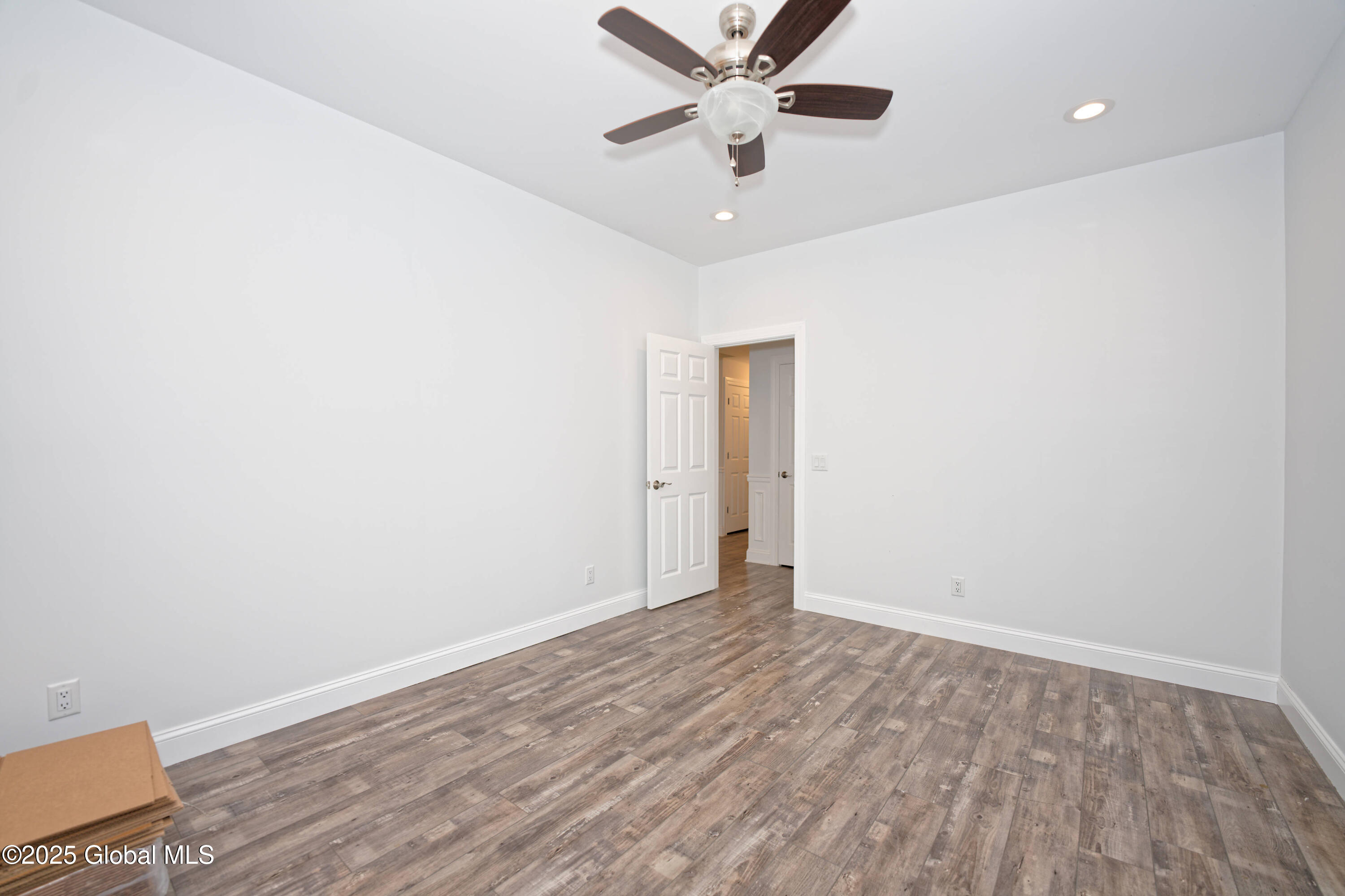 23 Quaker Hill Road Milton, NY 12547 - Photo 13 of 75 2 Office 2