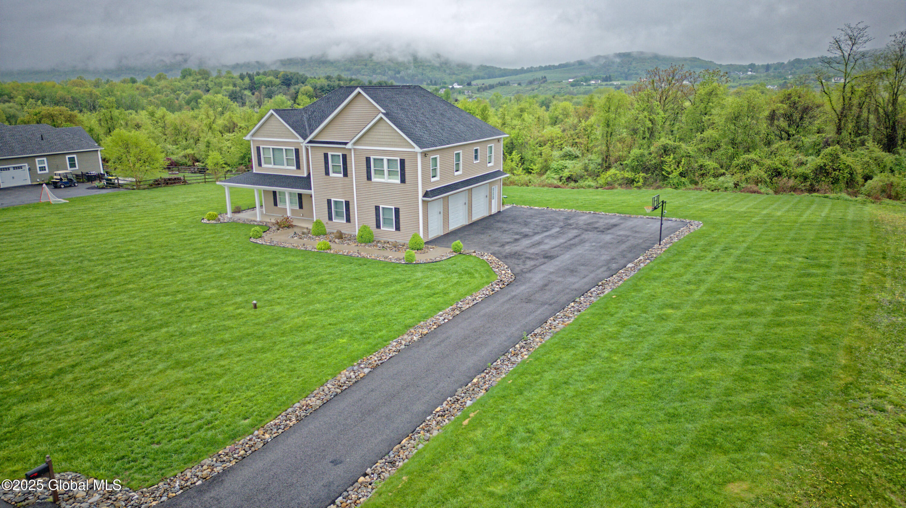 23 Quaker Hill Road Milton, NY 12547 - Photo 2 of 75 0 Air Front 2