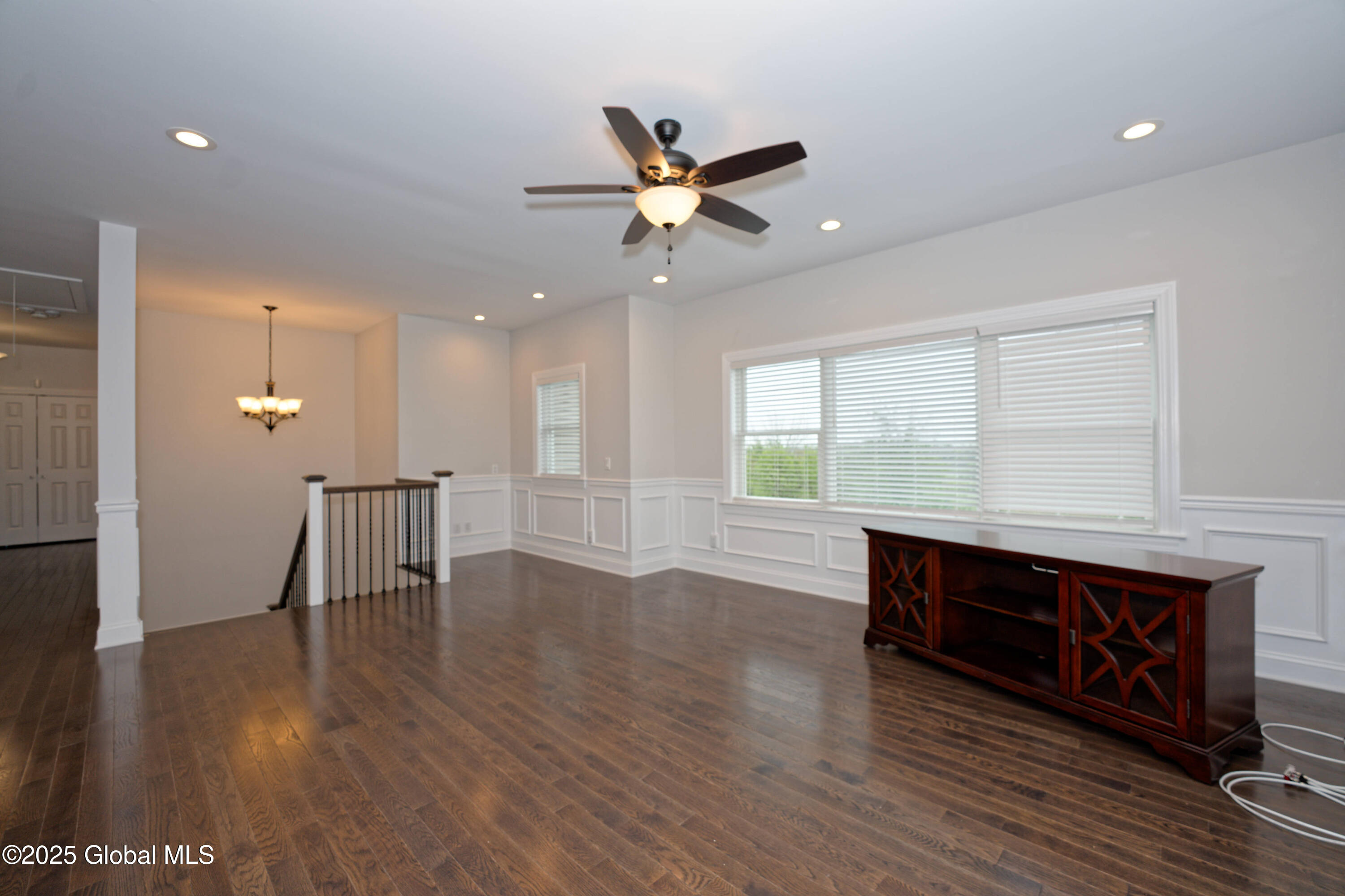 23 Quaker Hill Road Milton, NY 12547 - Photo 23 of 75 5 Greatroom 4