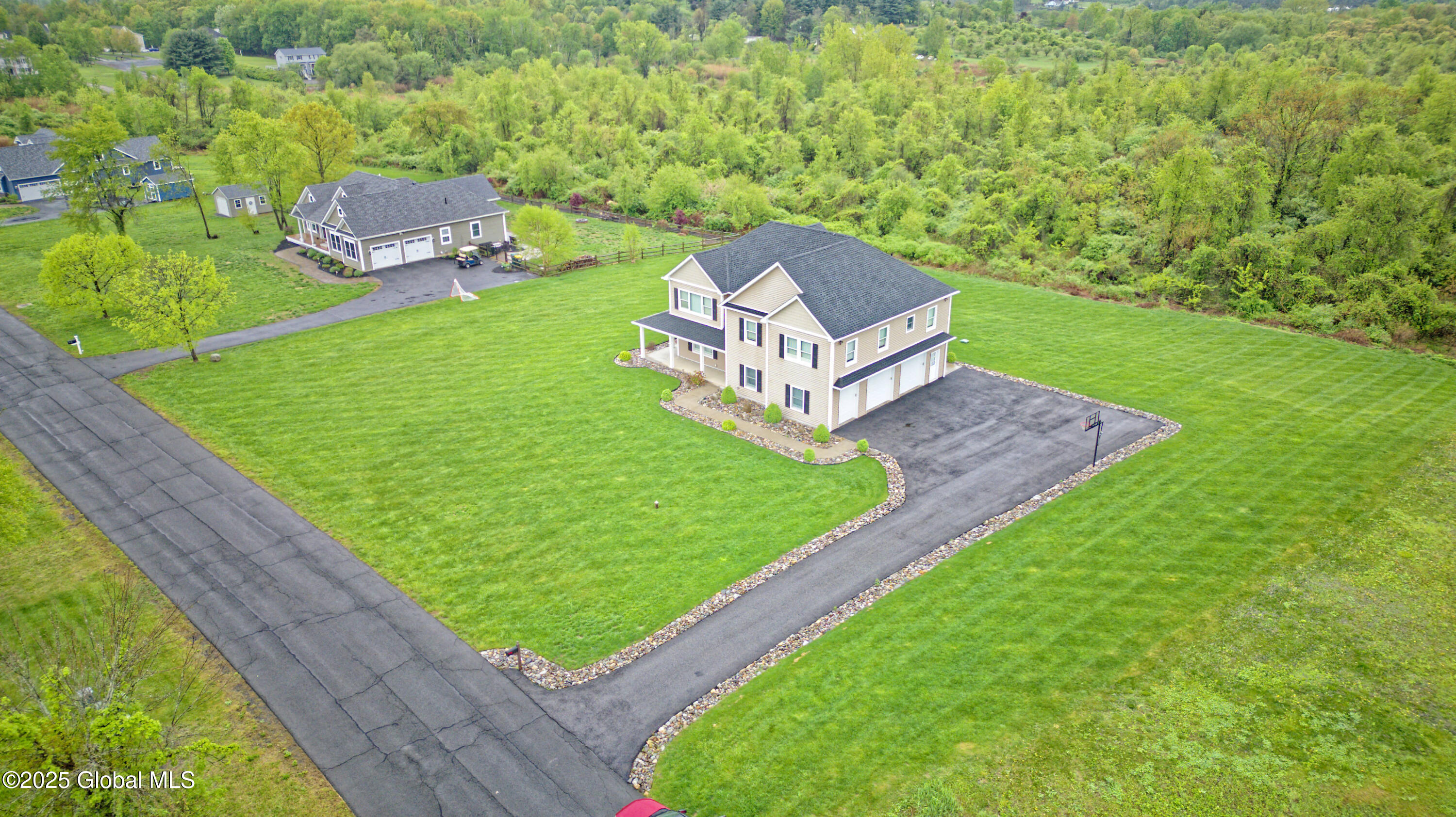 23 Quaker Hill Road Milton, NY 12547 - Photo 5 of 75 0 Air Front 5