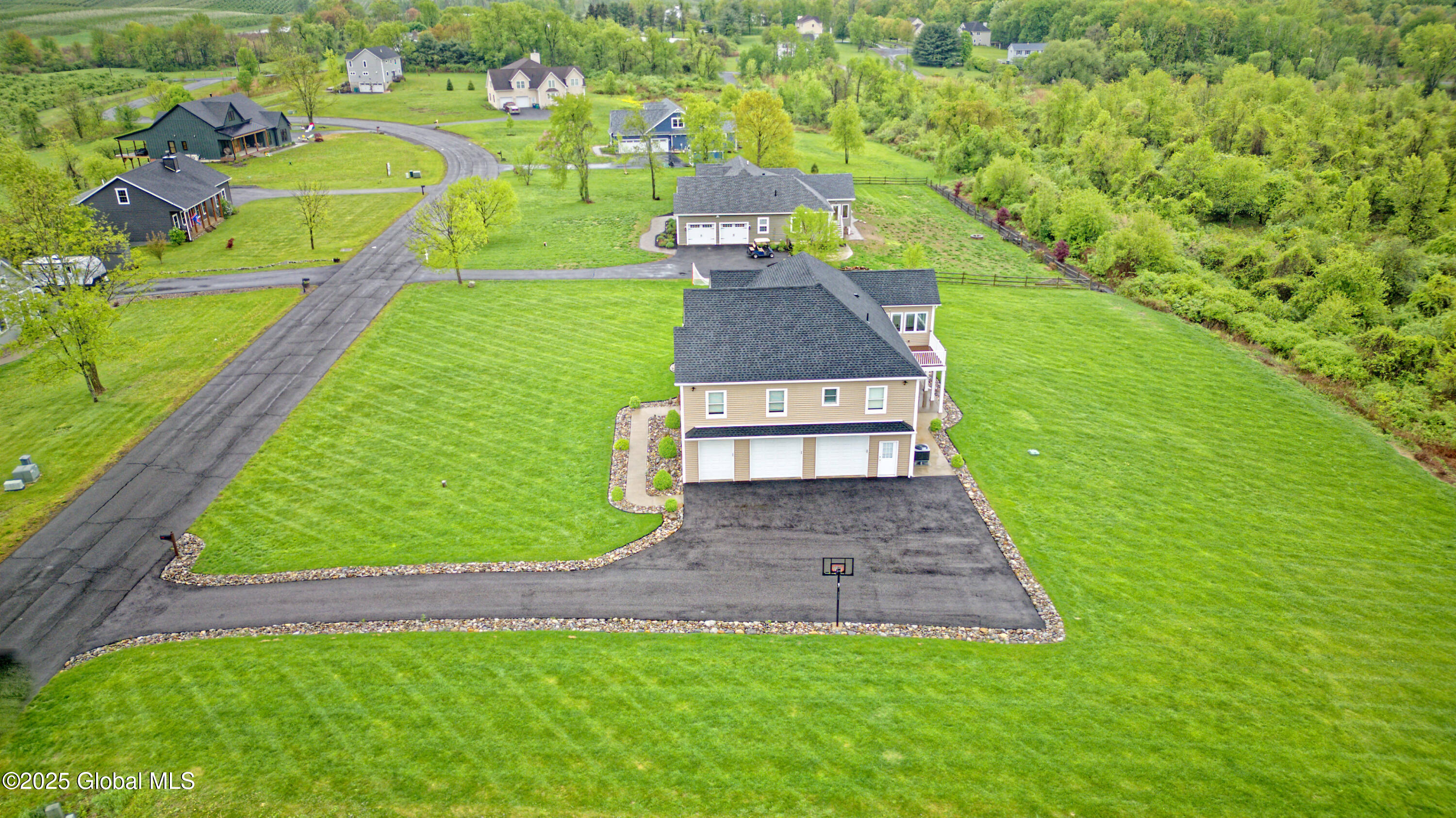 23 Quaker Hill Road Milton, NY 12547 - Photo 53 of 75 Air Yard 1