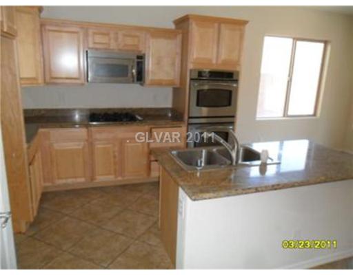 2572 Calanques Terrace Henderson, NV 89044 - Photo 7 of 17 Kitchen.