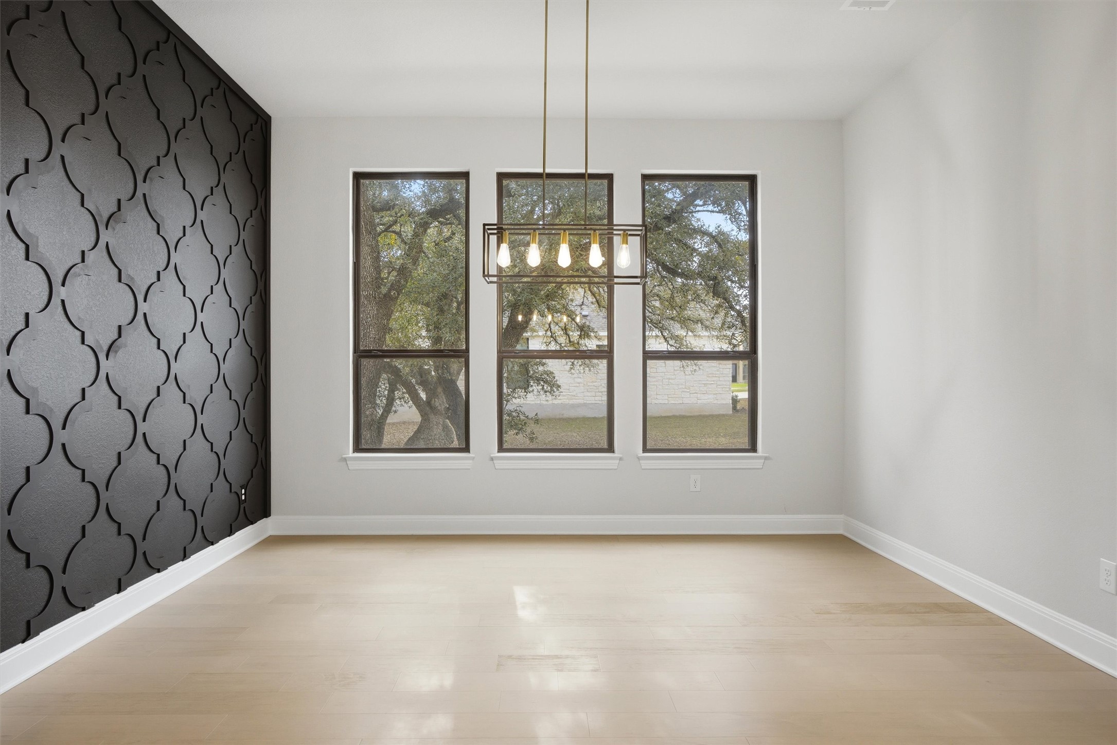 208 Tovas Secret Cove Georgetown, TX 78628 - Photo 9 of 40 an empty room with a window