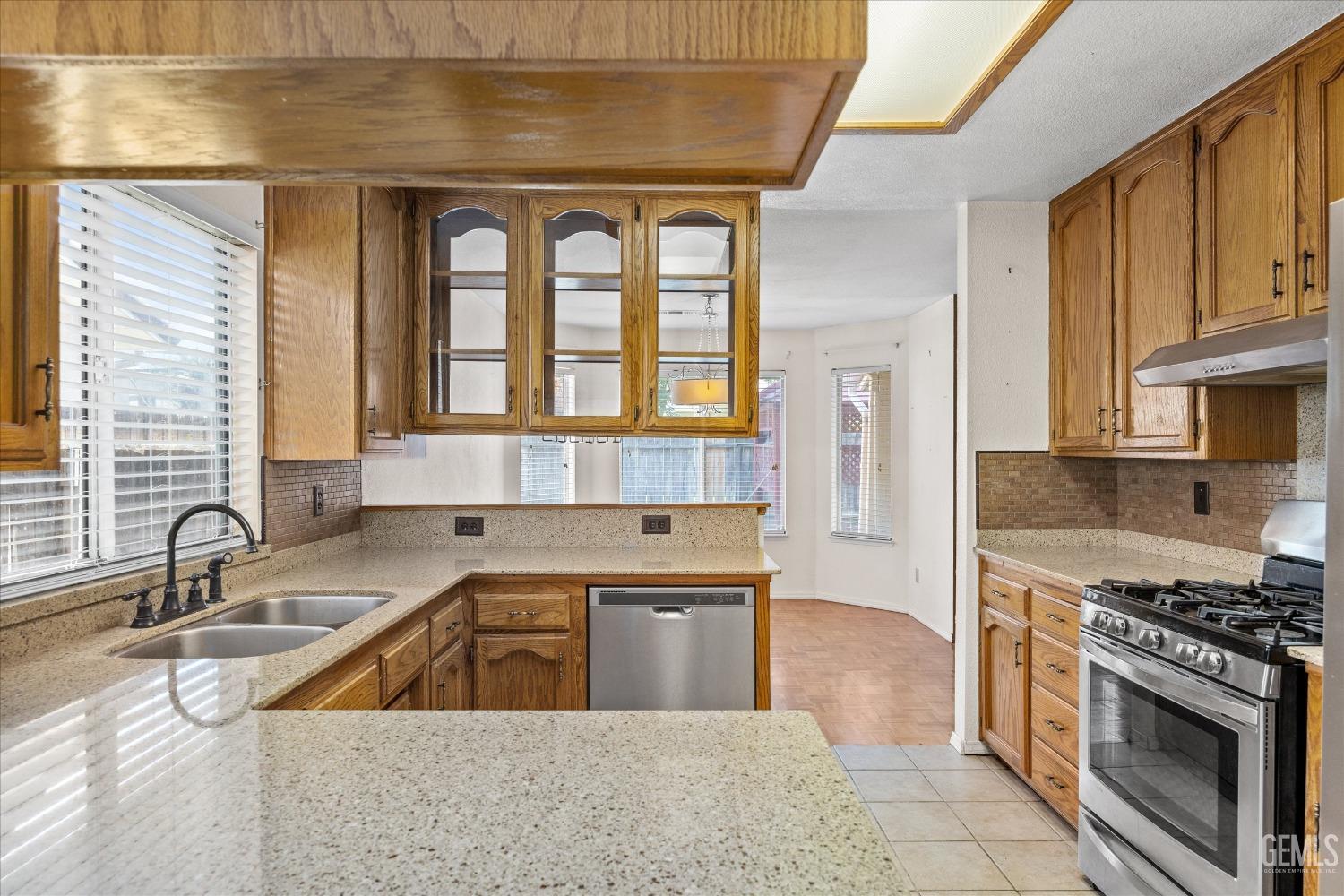 Undisclosed Address Visalia, CA 93292 - Photo 13 of 27