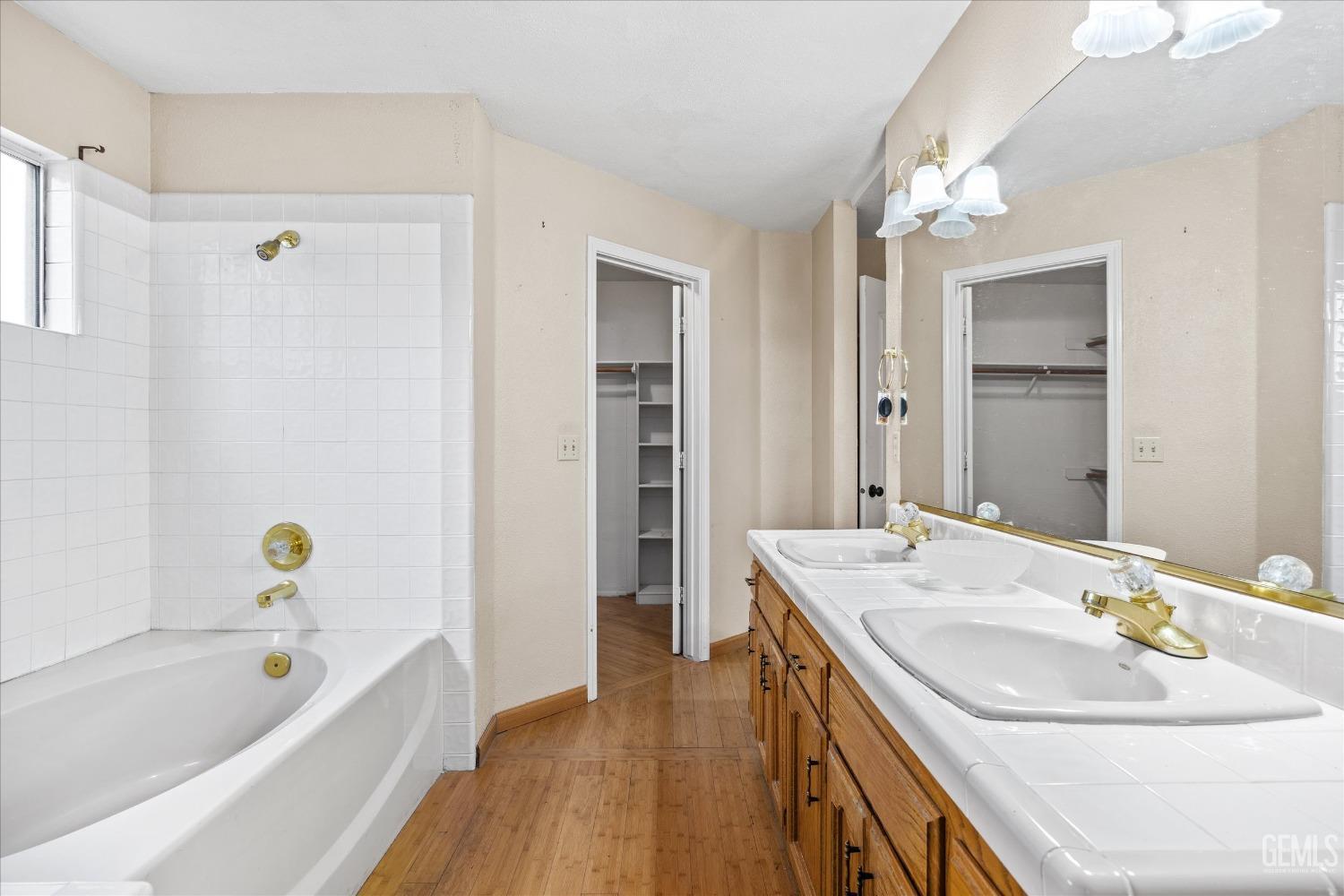 Undisclosed Address Visalia, CA 93292 - Photo 17 of 27