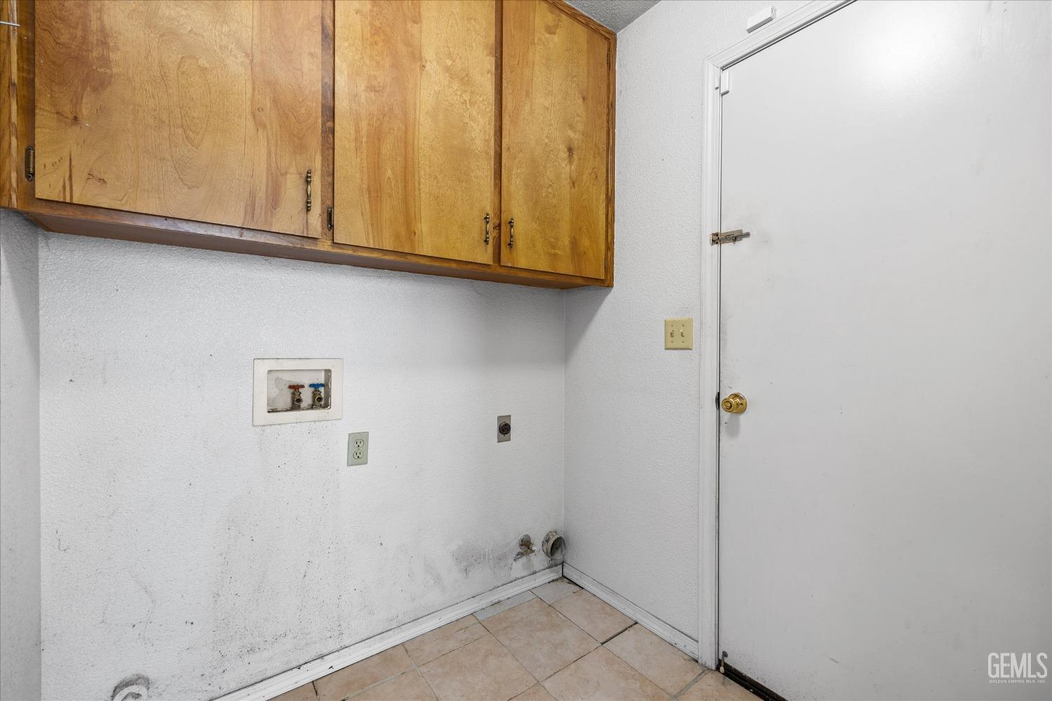 Undisclosed Address Visalia, CA 93292 - Photo 24 of 27