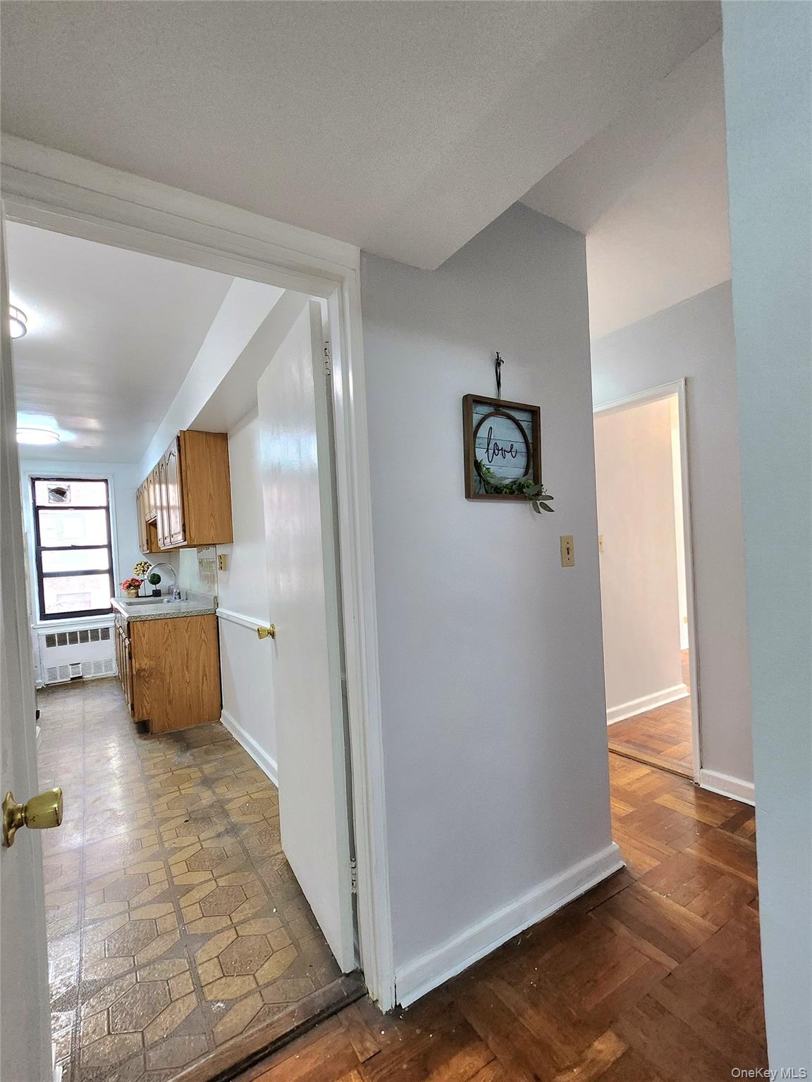 33-27 91st Street, Unit 1J Queens, NY 11372 - Photo 10 of 27 a view of a living room