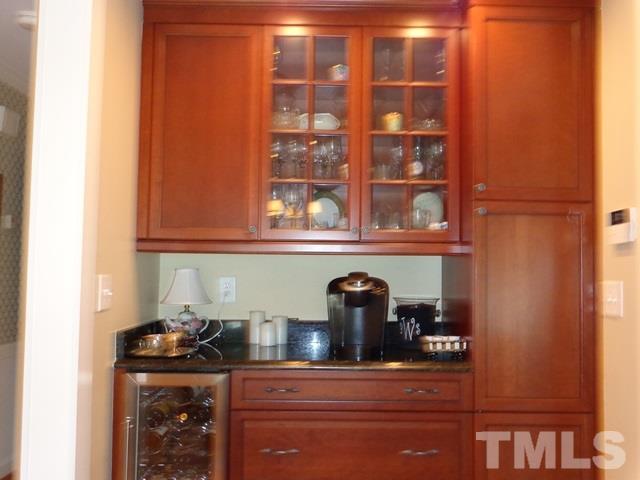 2308 Ridge Road Raleigh, NC 27612 - Photo 8 of 25