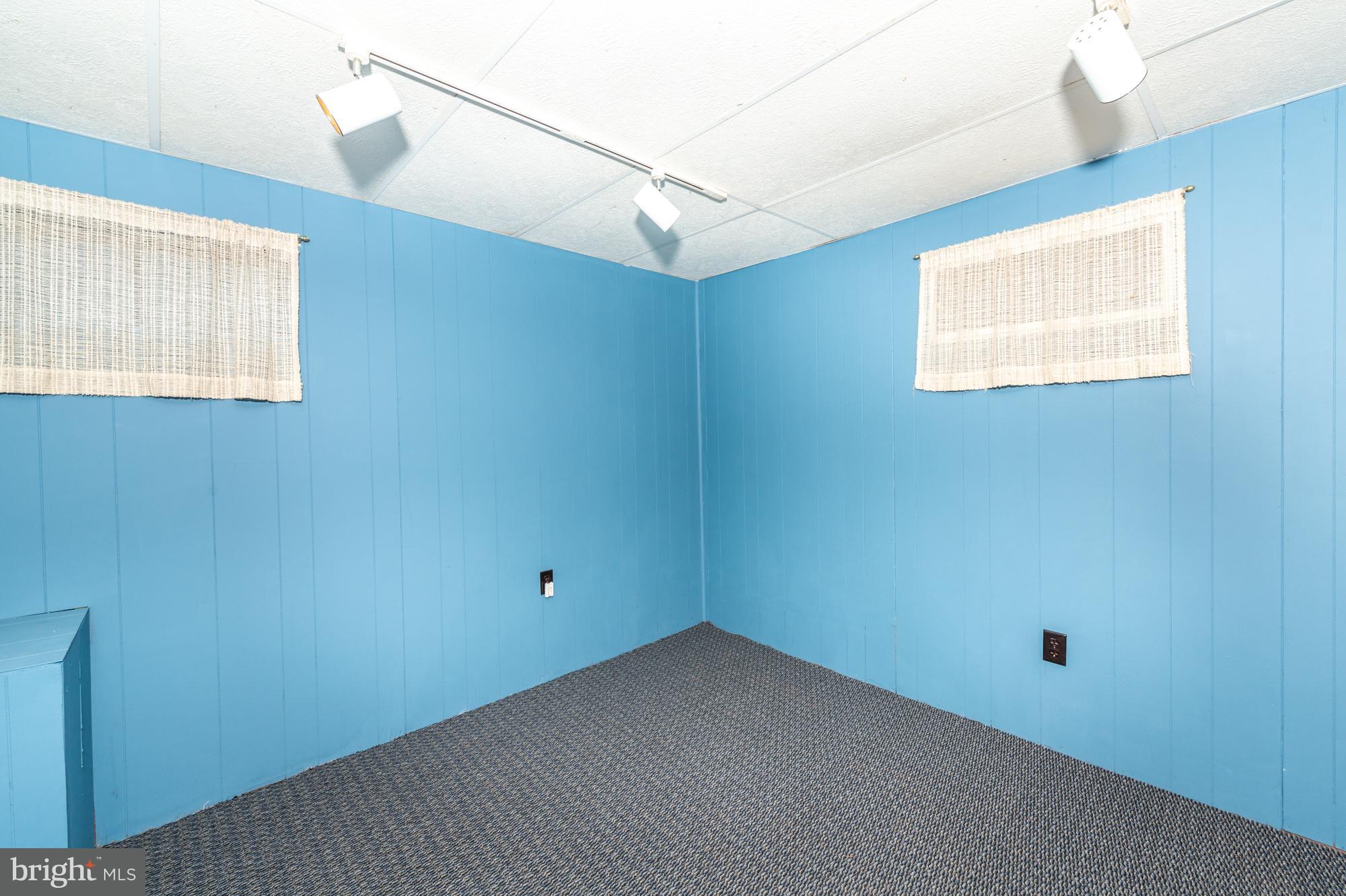 4318 Heather Road Elizabethtown, PA 17022 - Photo 16 of 28 Gallery Image 16
