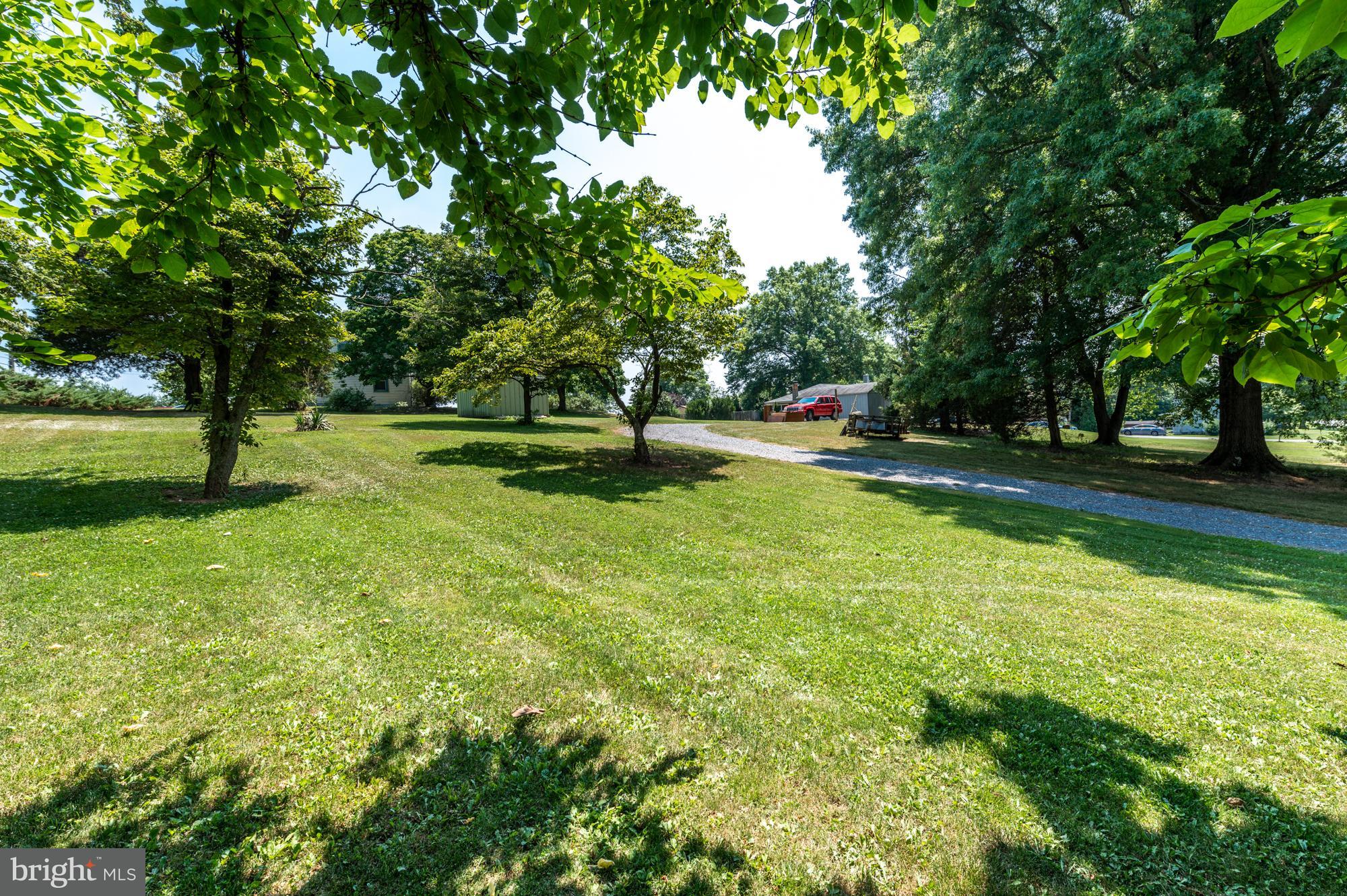 4318 Heather Road Elizabethtown, PA 17022 - Photo 23 of 28 Gallery Image 23