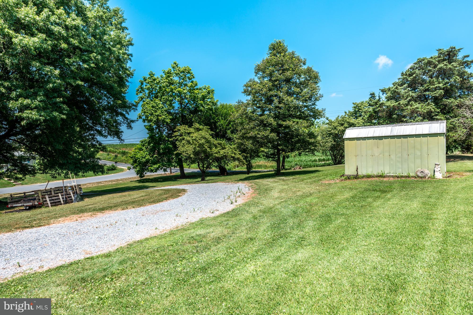 4318 Heather Road Elizabethtown, PA 17022 - Photo 24 of 28 Gallery Image 24