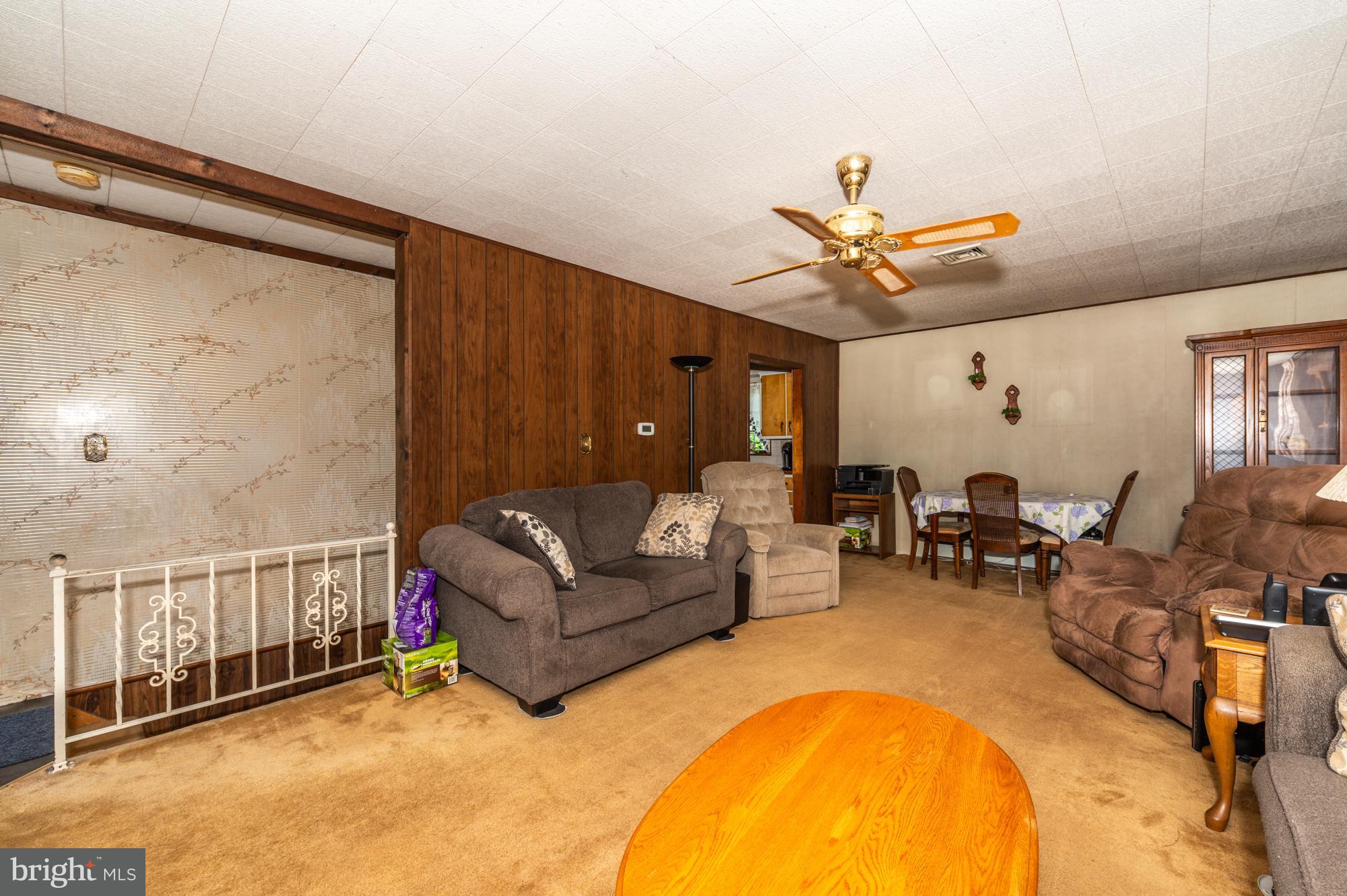 4318 Heather Road Elizabethtown, PA 17022 - Photo 4 of 28 Gallery Image 4